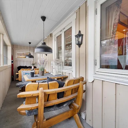 Guest house Gjestegard As Lyngseidet