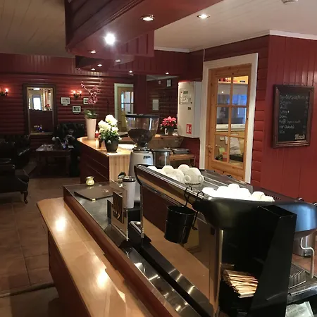 Gjestegard As 3* Lyngseidet