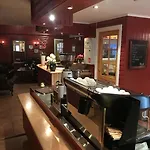 Gjestegard As 3* Lyngseidet